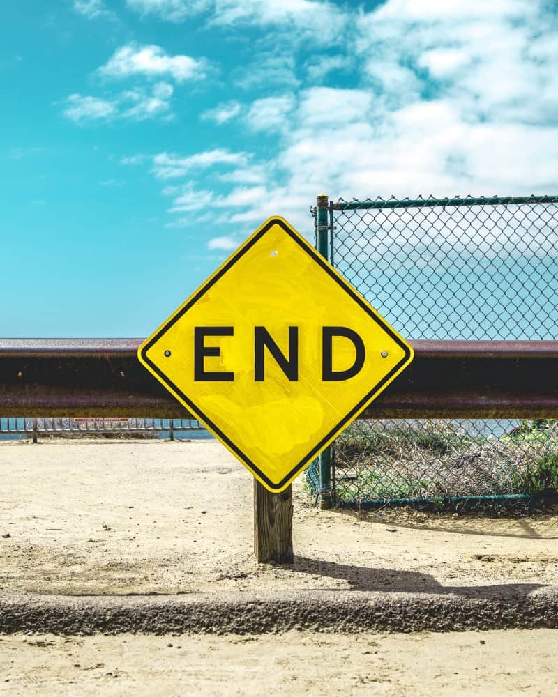 "End"sign