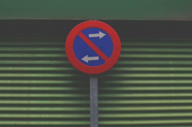No left or right sign